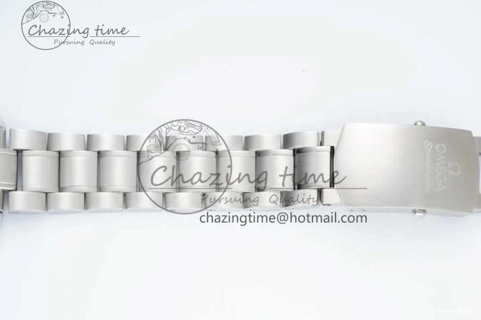 0720 Cozy Speedmaster Racing Master SS HKF Best Edition Black White Dial on SS Bracelet A 7807